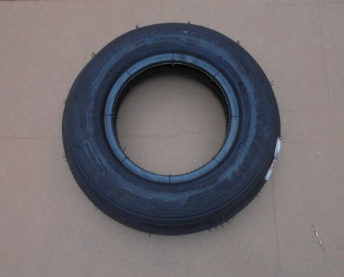 Opona do wózka operatora przeznaczonego do ciągników jednoosiowych BCS.