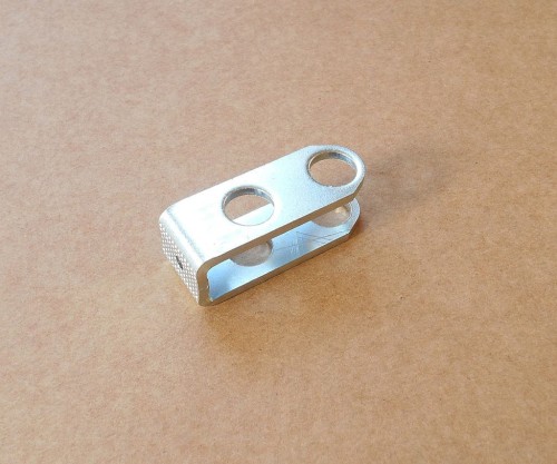 Strzemię mocowania mechanizmu dźwigni sterowania  do ciągników jednoosiowych BCS.