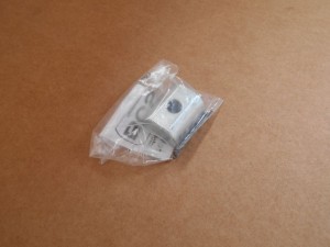 Półwałek blokady płozy regulacji wysokości koszenia