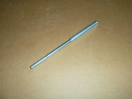 Śruba mechanizmu regulacji głębokości roboczej do glebogryzarek BCS.