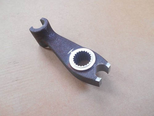 Ramię wewnętrzne napędu kosiarki listwowej BCS Duplex