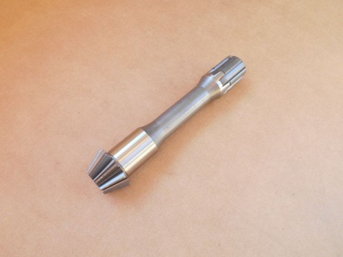 Wałek przekładni do glebogryzarki separacyjnej Muratori MWX.