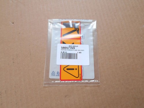 Naklejka BHP do kosiarek BCS SILENT.