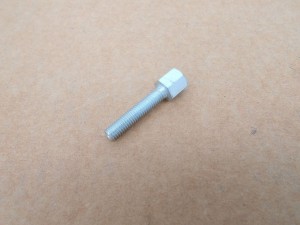 Śruba regulacji linki